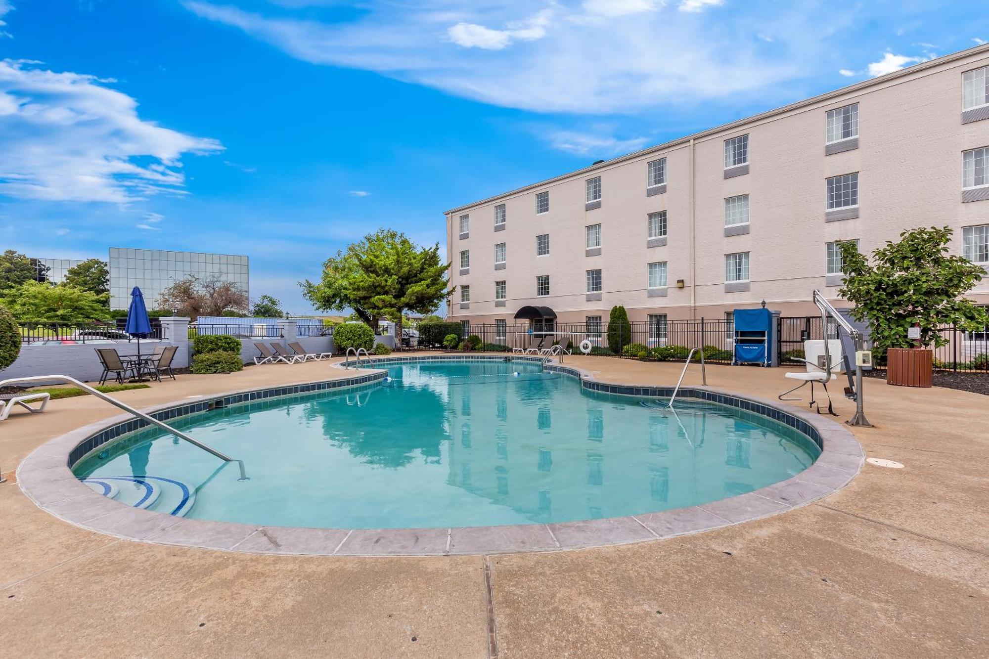 Comfort Inn St Louis - Westport Event Center Maryland Heights Esterno foto