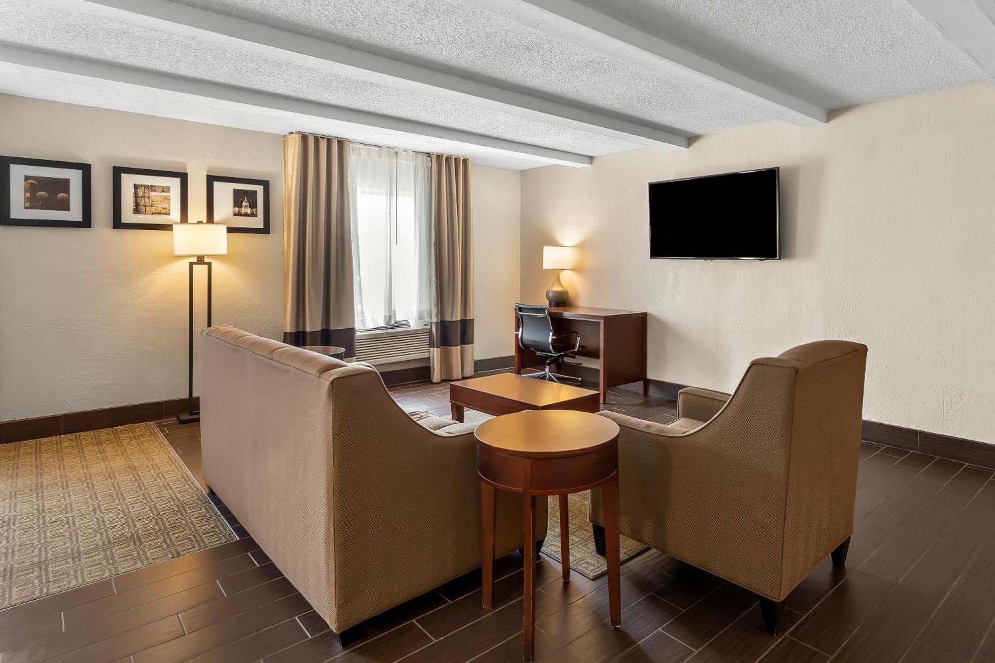 Comfort Inn St Louis - Westport Event Center Maryland Heights Esterno foto