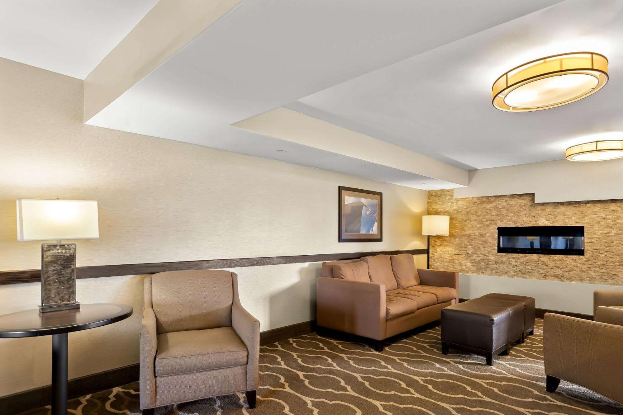 Comfort Inn St Louis - Westport Event Center Maryland Heights Esterno foto